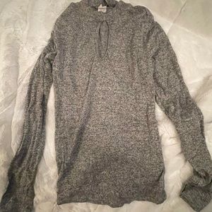 Womens medium top